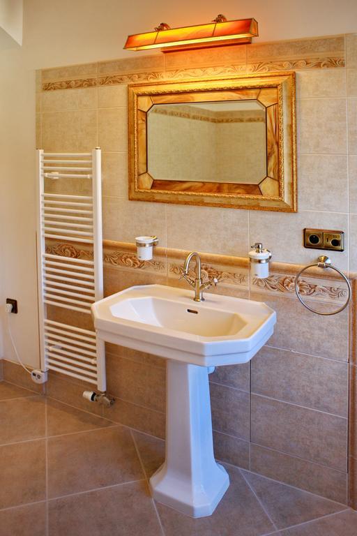 Vila Magnolia Banská Štiavnica Chambre photo